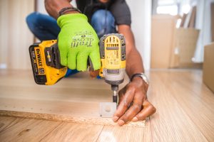 How to Become a Carpenter